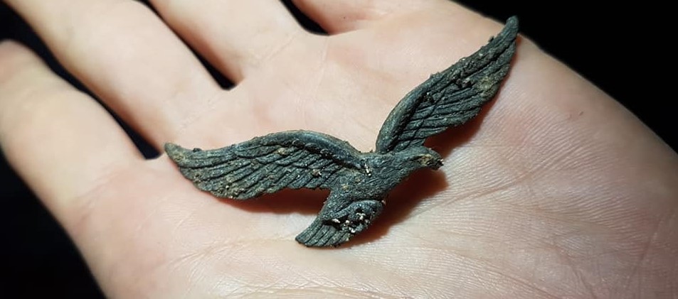 Décoration d'uniforme allemand - aigle denazifié