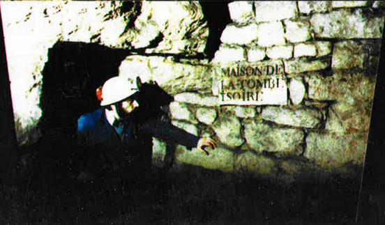 Maison de la Tombe Ysoire en place, Jean Laurent, 1986